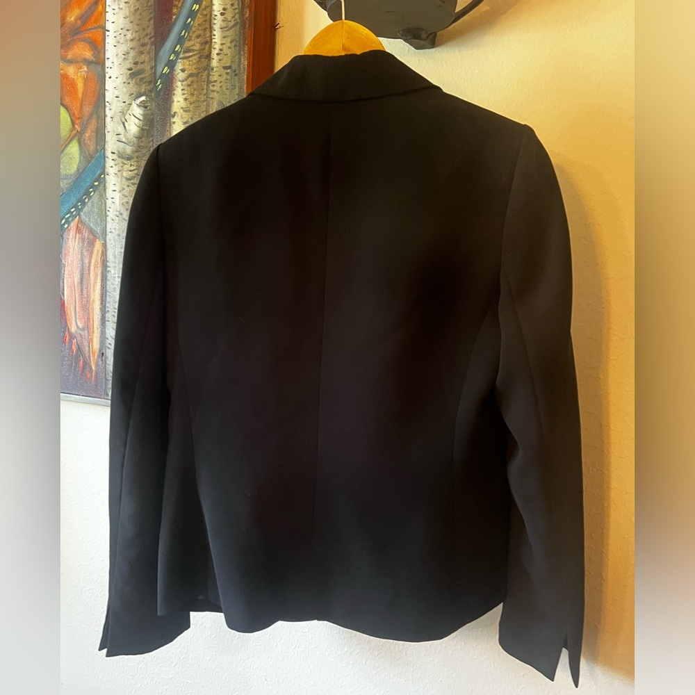 Le Suit Size 8 Black 4 Button Fitted Blazer Womens - Picture 3 of 5